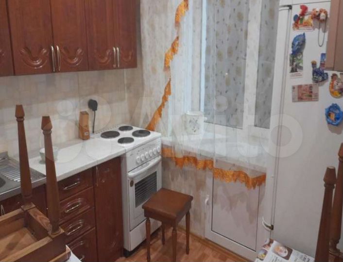 2-к. квартира, 37 м², 3/5 эт.