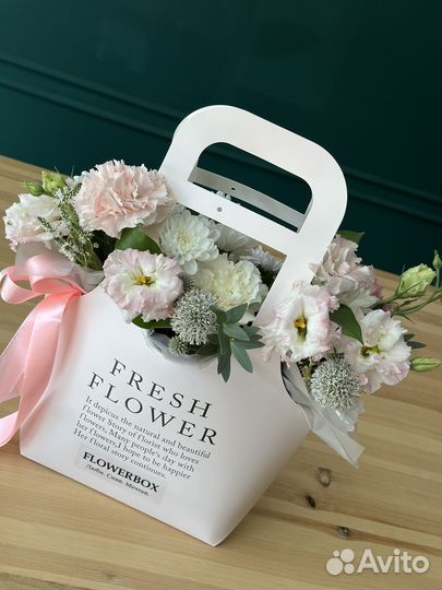 Цветы досипвка букетов роз эустомы гипсофилы