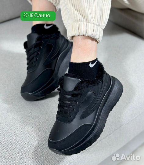 Кроссовки зима