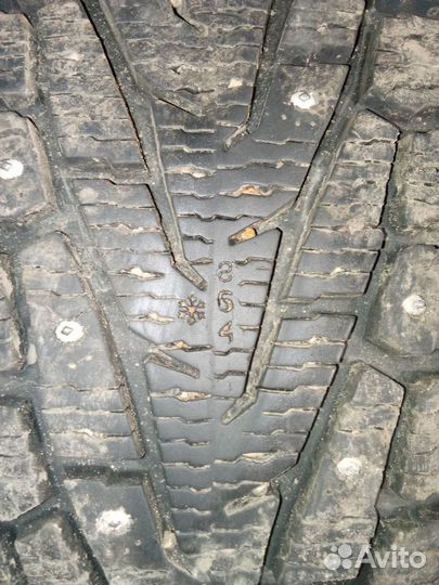 Nordman 7 235/65 R17 и 235/65 R17