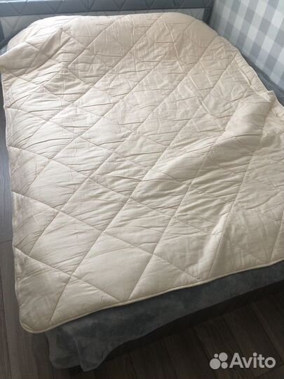 Одеяло с пухом горной козы (кашемир)