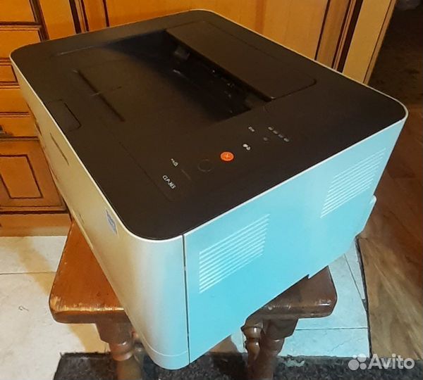 Цветной лазерный принтер Samsung clp-365
