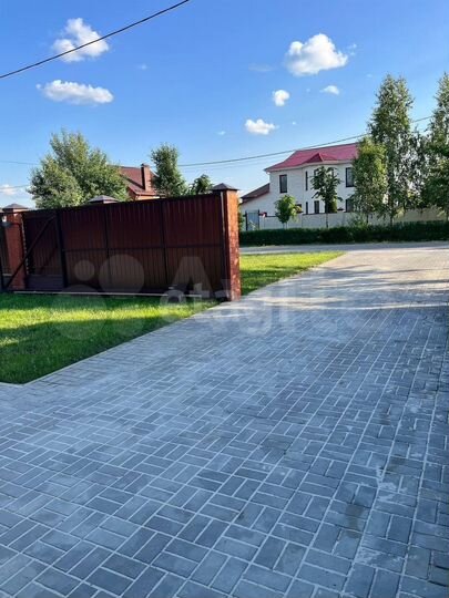 Дом 210 м² на участке 15 сот.