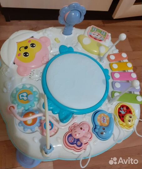 Развивающий музыкальный столик