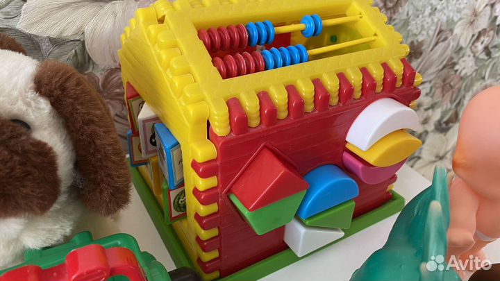 Игрушки развивающие, музыкальные в одни руки