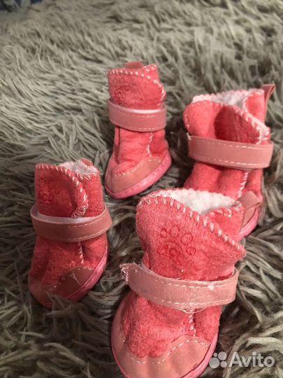 Зимние тёплые сапожки для собак