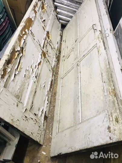 Дверь деревянная старинная 218 на 90