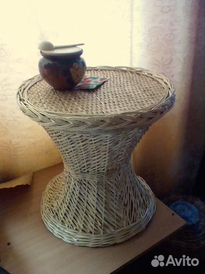 Чайный столик из ивы