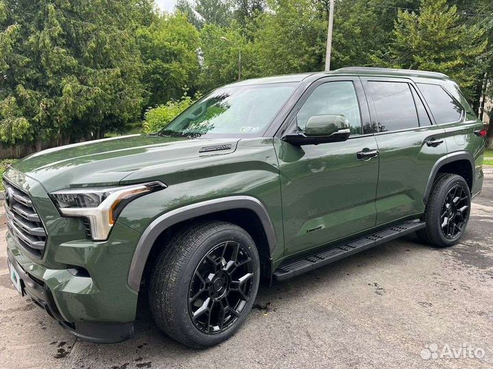 Toyota Sequoia 3.5 AT, 2022, 500 км