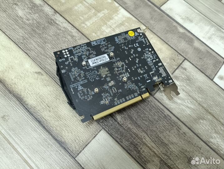 Radeon RX550 Red Dragon 4Gb