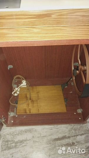 Швейная машинка чайка 132м