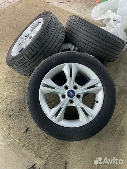 Диски с резиной Форд R16 5/108 215/55