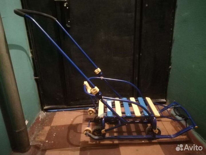 Санки с колёсами