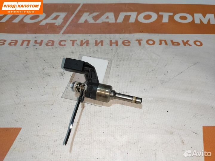 Форсунка топливная Volkswagen Golf 6 2011