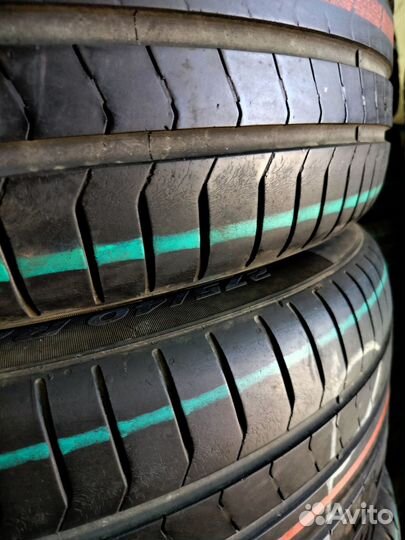 Pirelli P Zero PZ4 275/40 R20 106W