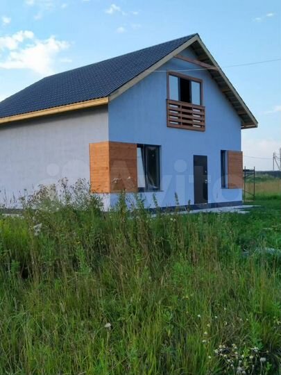 Дом 180 м² на участке 10 сот.