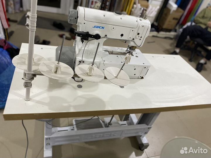 Швейная машинка