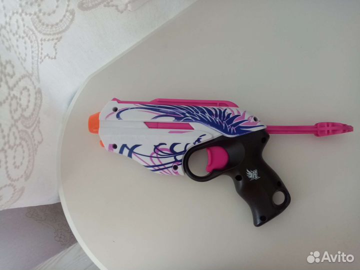 Игрушечный пистолет