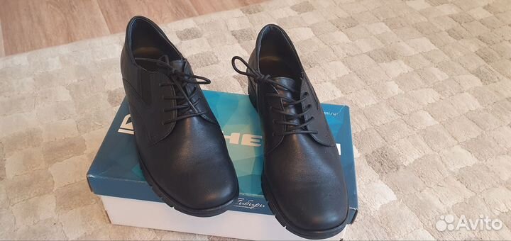 Туфли ионесси, 40 р
