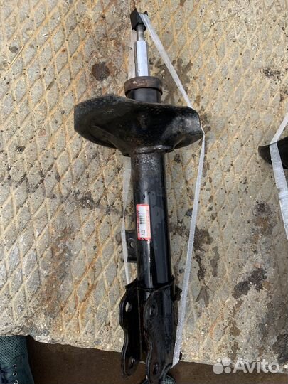 Стойки nissan X Trail T 30 задние