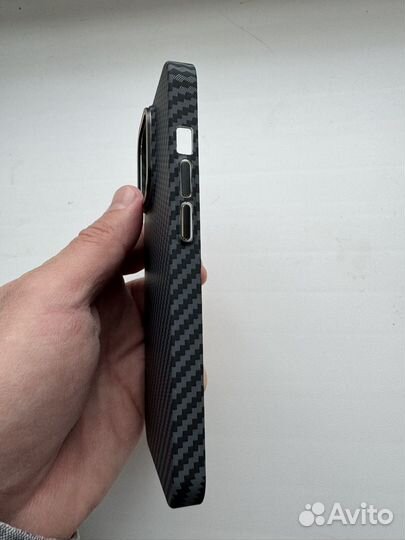 Чехол на iPhone 13 pro