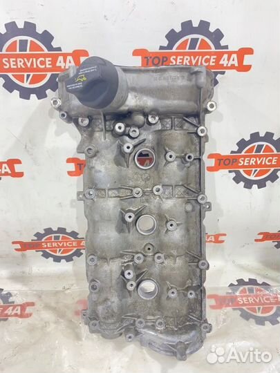 Крышка головки блока цилиндров правая