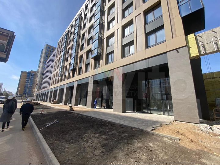 Угловое помещение, витражи, 58 м2 ЖК 