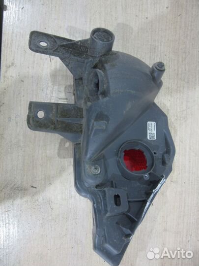 Фонарь противотуманный Toyota RAV 4