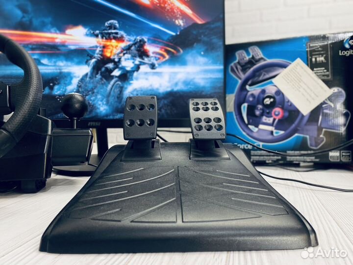 Игровой Руль Logitech Driving Force GT