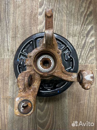 Задний правый поворотный кулак Renault Arkana