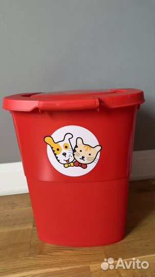 Контейнер для сухого корма на 15 кг