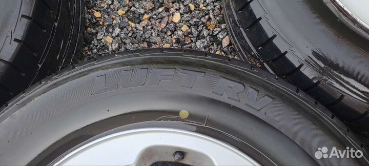 Колеса R15 BridgeStone Mercedes Vito