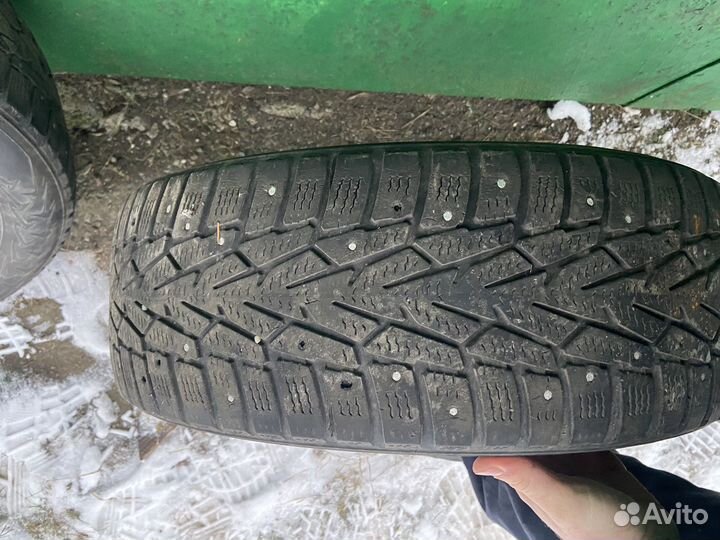 Nokian Tyres Hakkapeliitta 7 195/65 R15