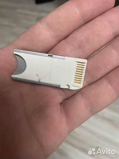 Memory stick duo adaptor