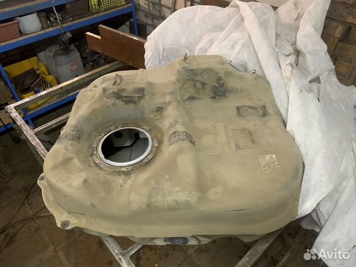 Топливный бак, бензобак Kia Ceed JD, SW 2013