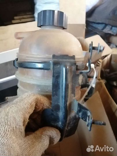 Расширительный бачок peugeot 206