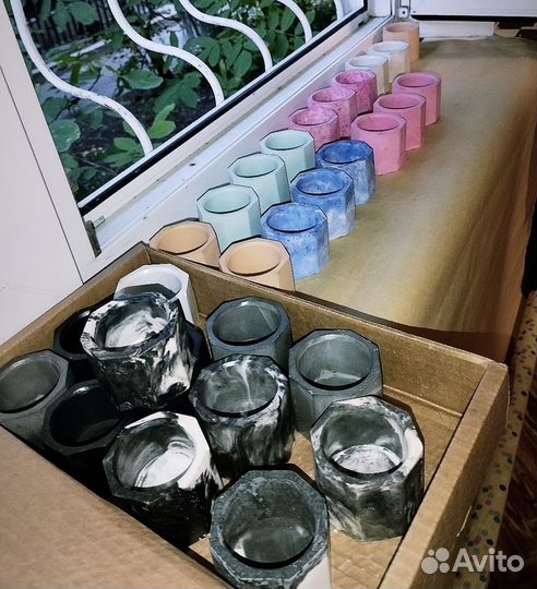 Гипсовые изделия, кашпо