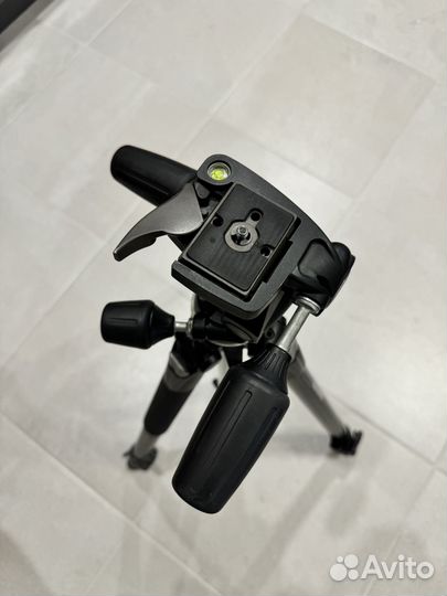 Штатив Manfrotto 055XB+804RC2