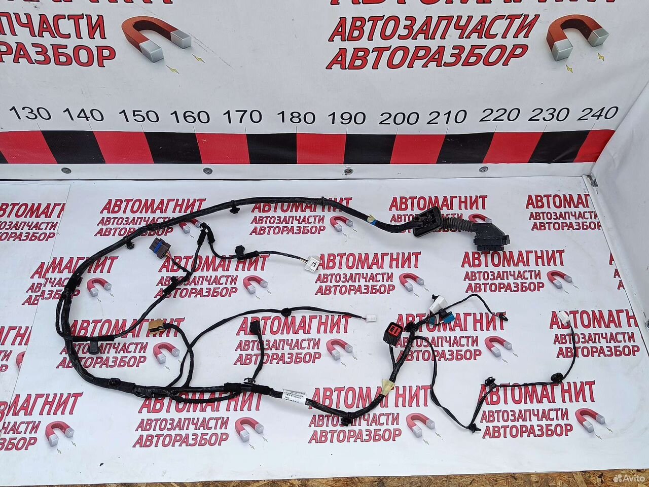 Проводка двери передней левой Джили Кулрей