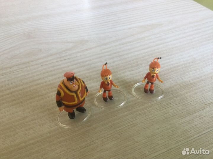 Игрушки Лунтик из киндера