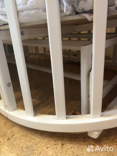 Детская кроватка трансформер круглая с маятником