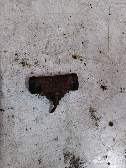 Тормозной цилиндр задний kia sportage 1