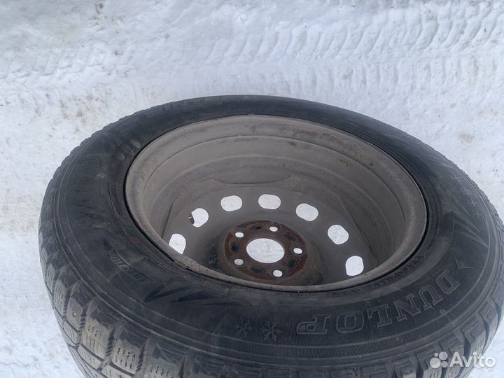 Dunlop Winter Response 2 205/55 R15