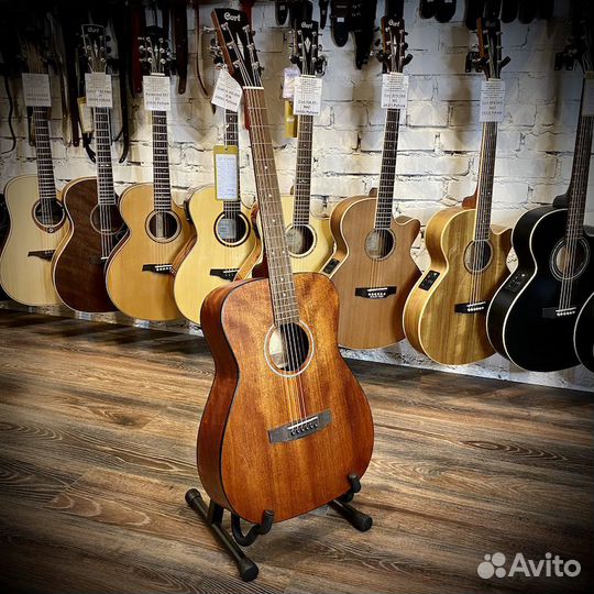 Акустическая гитара Cort AF510M-OP