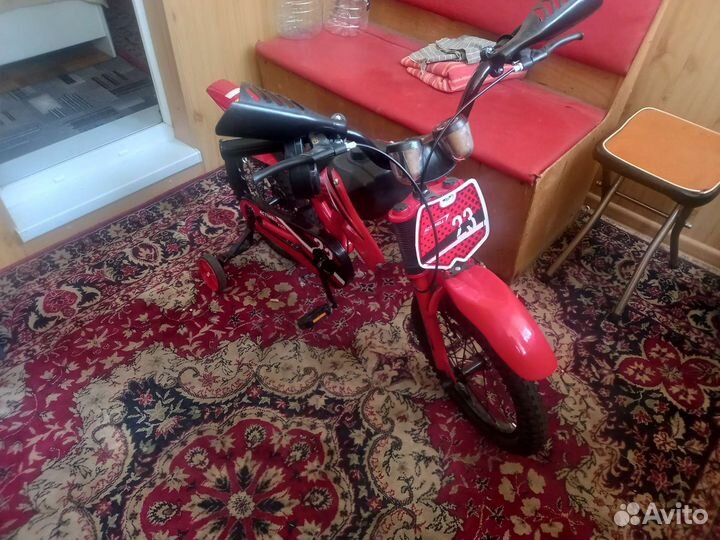 Детский велосипед