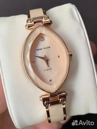 Женские наручные часы наручные часы Anne Klein 4018bhrg