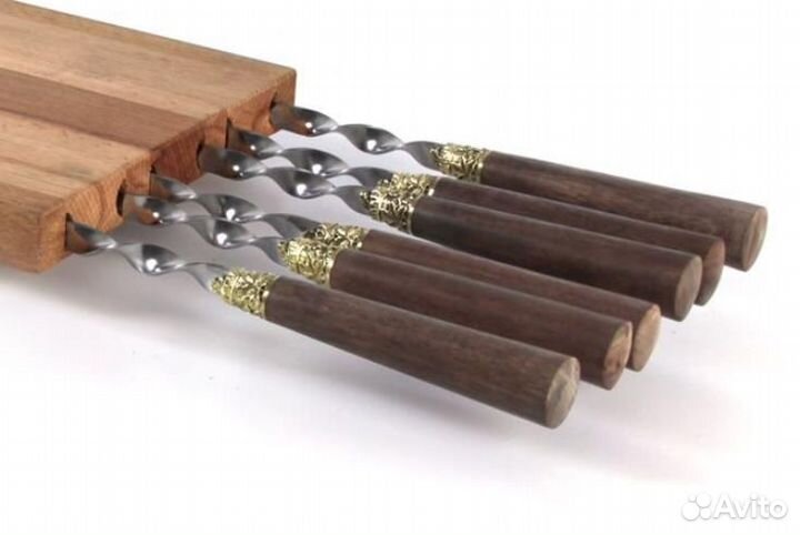 Разделочная доска с шампурами - Мореный Бук