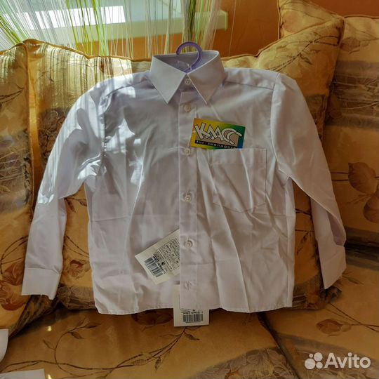 Рубашки и костюмы для школы