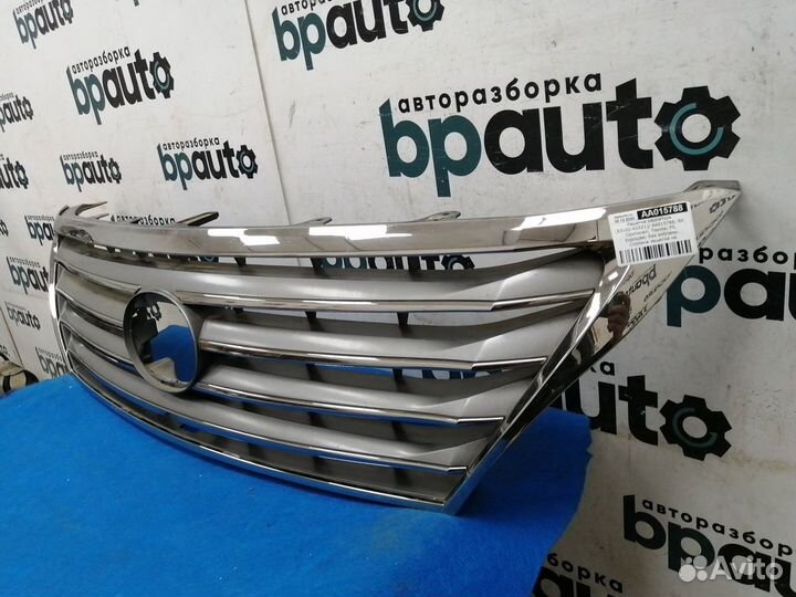 Решетка радиатора 53101-60521 Lexus LX570 LX450D