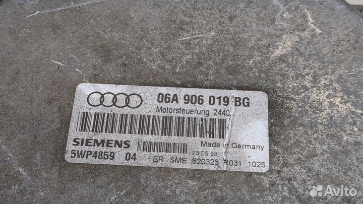 Блок управления двигателем Audi A3 (8L), 1999